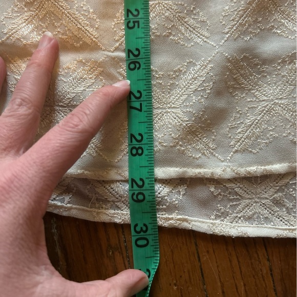 John Mark Cream Flutter Sleeve Blouse with Tie Front - Picture 6 of 6